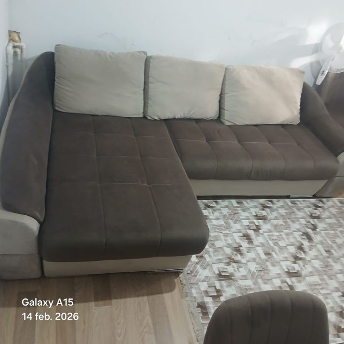 Vand coltar de living stare ca nou