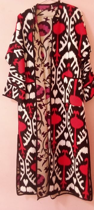 Икат услубидаги замонавий чопон