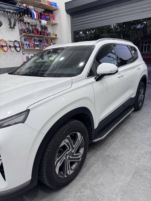 Hyundai Santafe sotiladi