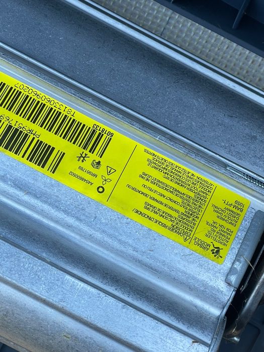 Plansa Bord Mitsubishi Colt Vi Z3_A, Z2_A 2002 - 2012 Mr951727