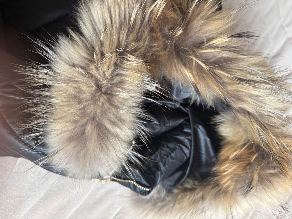 Дамско черно яке