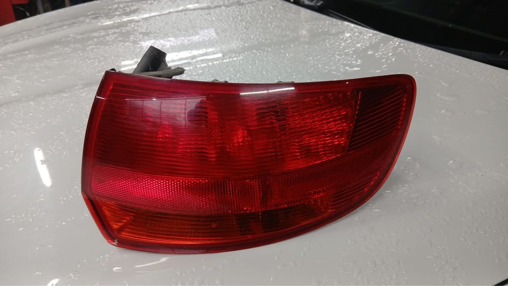 Stop dreapta audi a3 2005