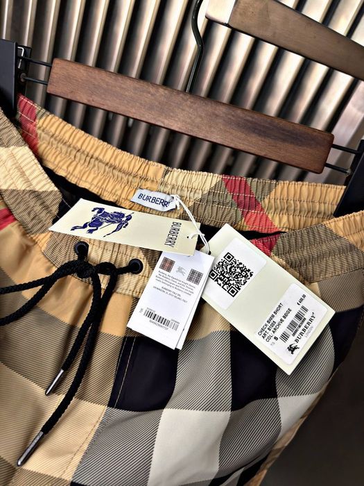 Мъжки бански различни модели