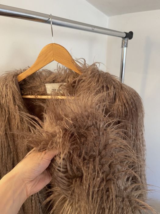 Haina superba Dry Lake de blanita