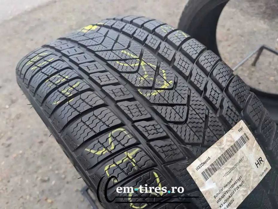 Anvelopa Iarna 275/40 R19 PIRELLI Sottozero 3 105V - Runflat