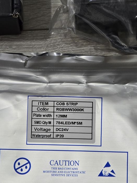 Bandă LED COB RGB + Alb Cald 5M WiFi – 784 LED/m, 24V, Alexa & Google