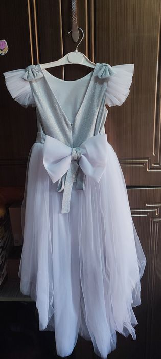 Платье нарядное для девочки