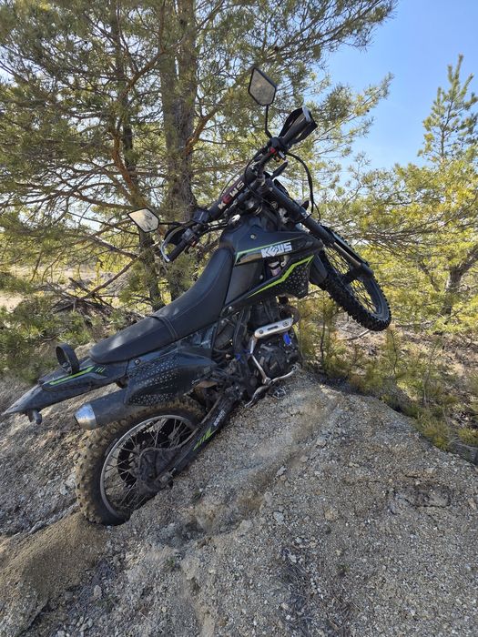 Продам мотоцикл Kews 21k