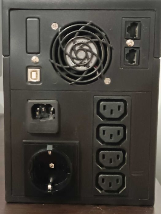 UPS (ЮПС)  Borri GIOTTO , 2000VA/1200W