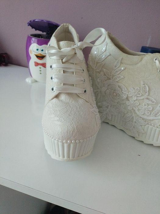 Булченски обувки платформа