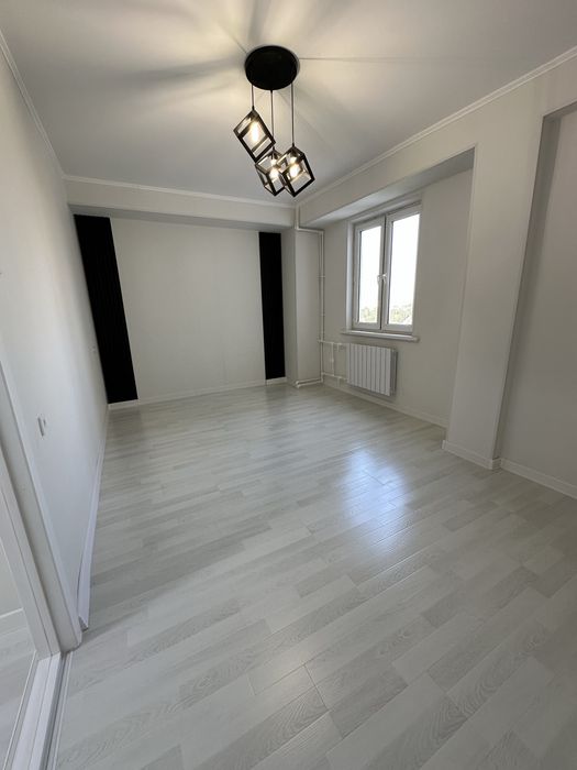 СРОЧНО !! 3в4 ком. квартира, 80м2. Авиасозлар-4. Ор-р: метро Яшнабад.