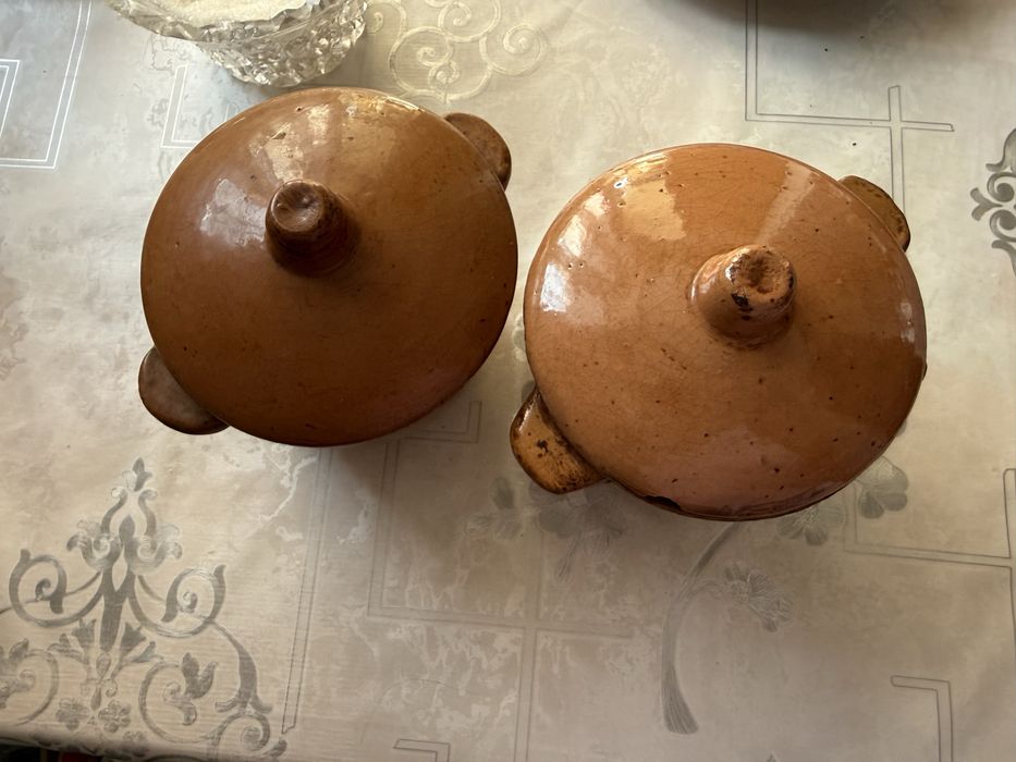 Продаются горшочки для духовки.