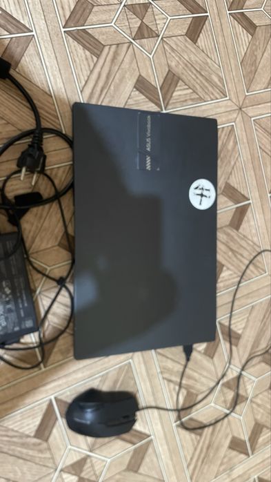 Продается Asus vivobook
