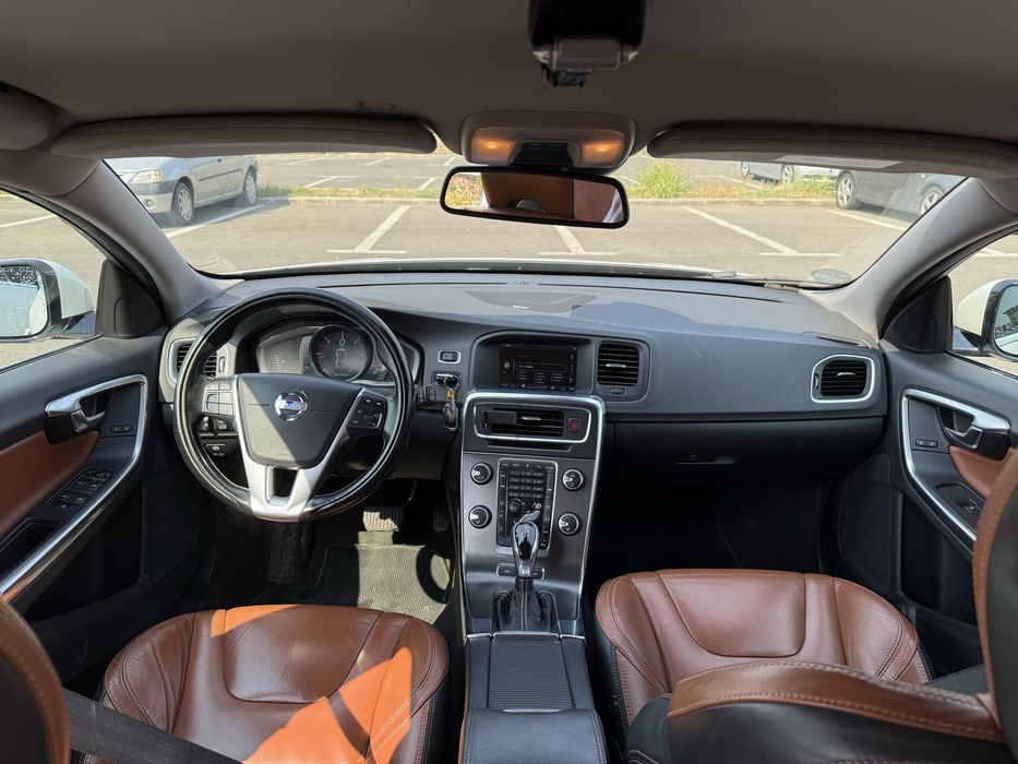 Vand Volvo V 60 hybrid 2014