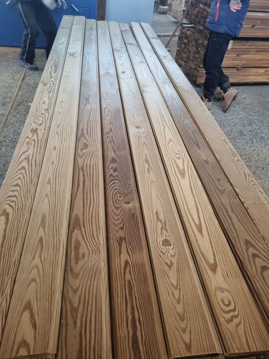 Lambriu pin nordic  termotratat fatade lemn