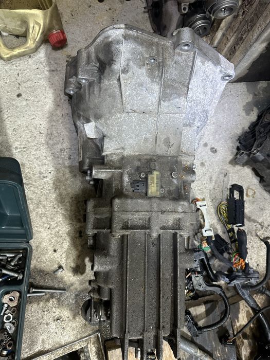 Скоростна кутия за Bmw 1-серия и 3-та серия Бенизн