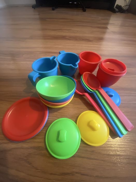 Продам посуды игрушечные
