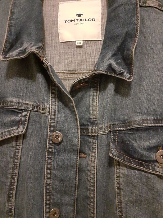 Geacă în stare bună