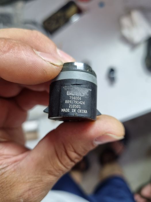 Парктроники на geely atlas