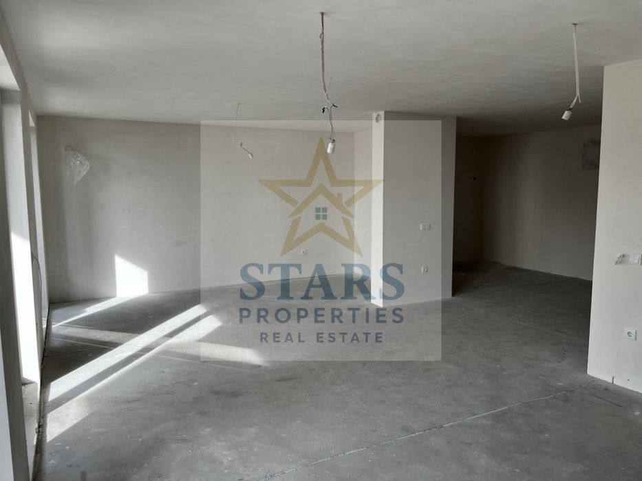 Продава се Тристаен апартамент в Варна, м-т Св. Никола - 159 кв.м за 1363 €/кв.м - Снимка #5