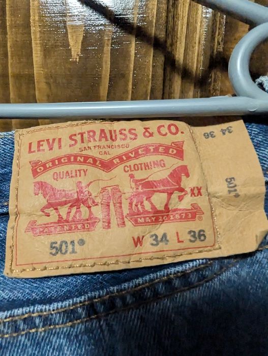 Blugi bărbați, levis