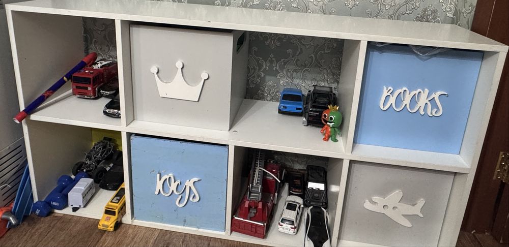 Детсий шкаф из дерево