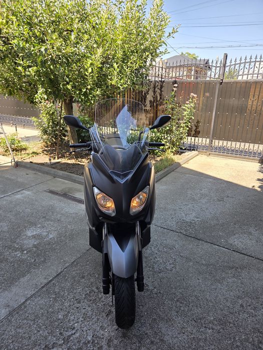 Yamaha Xmax 250 cc