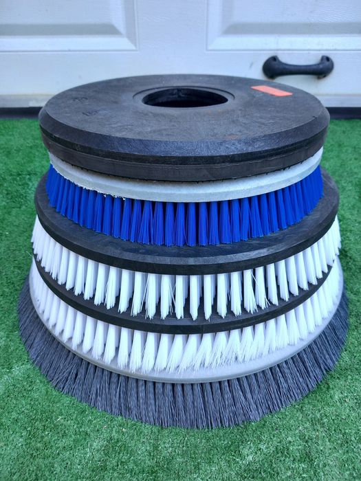 Perii Nilfisk Comac Hako Taski Cleanfix Karcher Fimap Viper Tennant