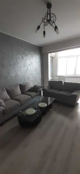 Продаваме Двустаен Апартамент В Зона б 18