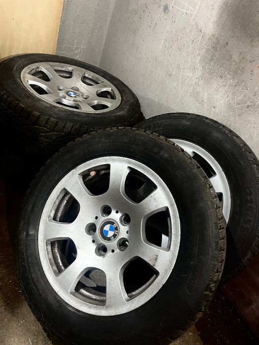 Джанти с зимни гуми за BMW