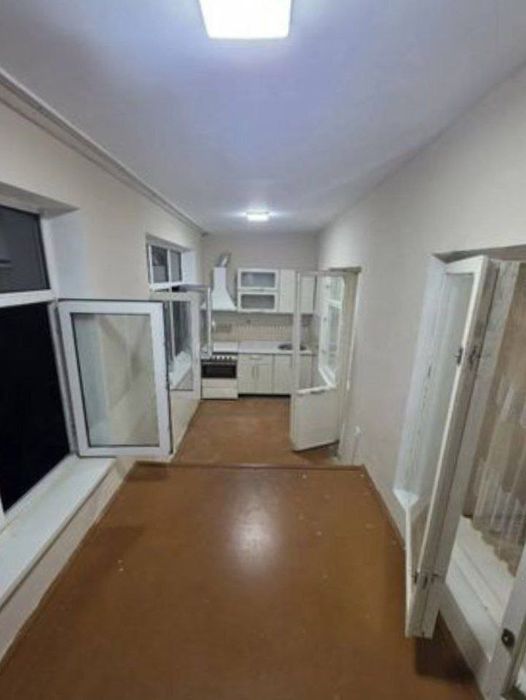 Shariklikka kvartira qizlar uchun.