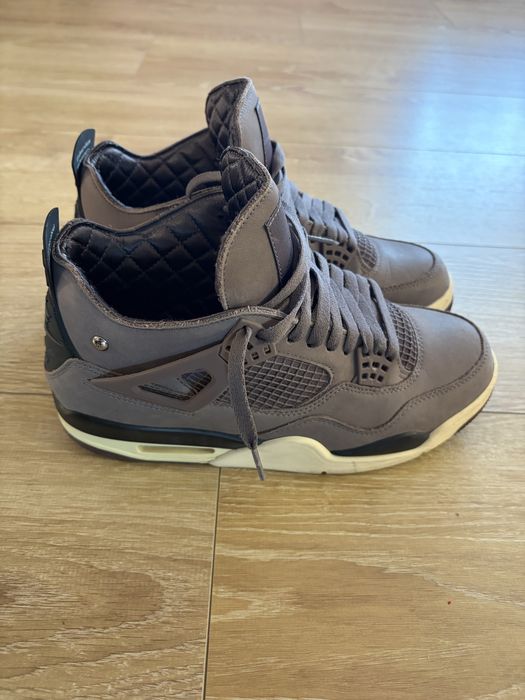 Jordan 4 Retro x A Ma Maniére Violet