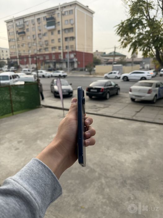 Iphone 17 max blue 256 sim+esim