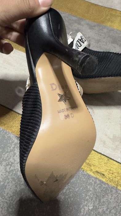 туфли Dior 36D.