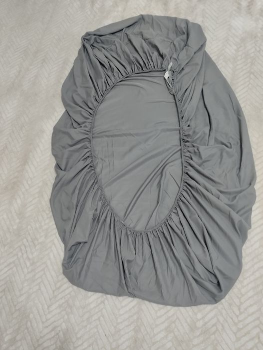 Простыня на резинке