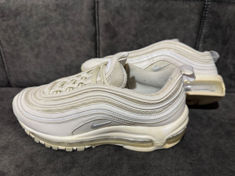 Nike Air Max 97.