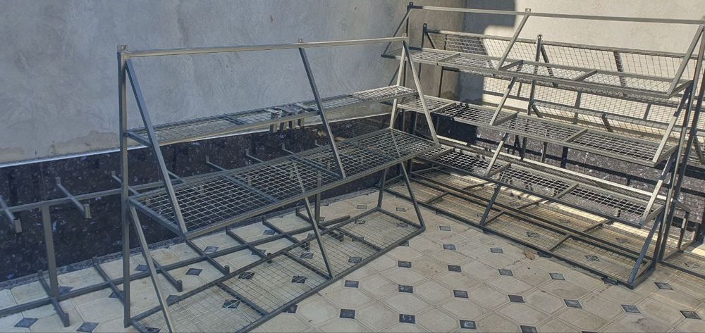 Magazinlar uchun polkalar