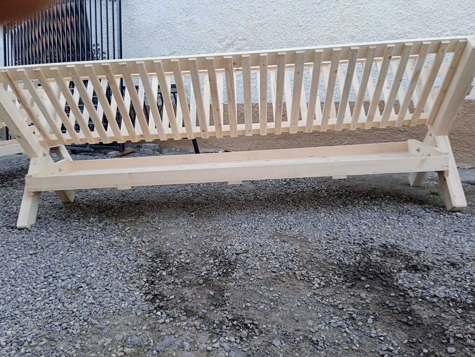 Iesle pentru oi si capre