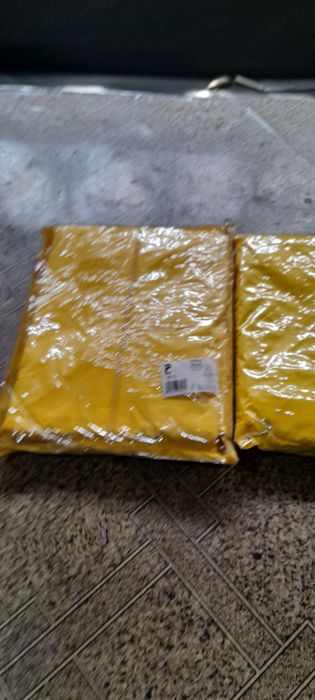 Нови дъждобрани.