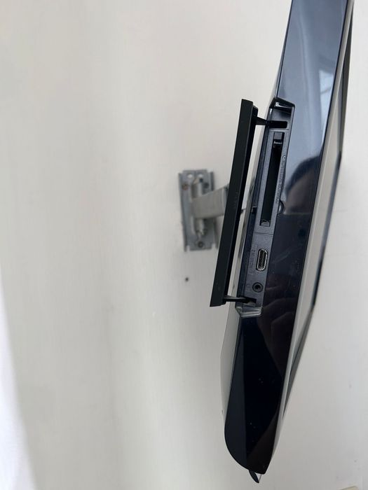 Телевизор samsung