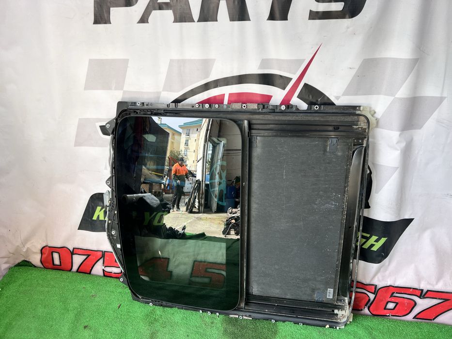 Bmw Seria 7 F01 Plafon Trapa Panoramic Geam Complet