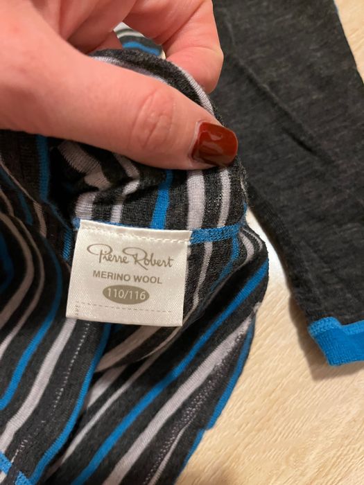 Vând bluza de lana 110-116