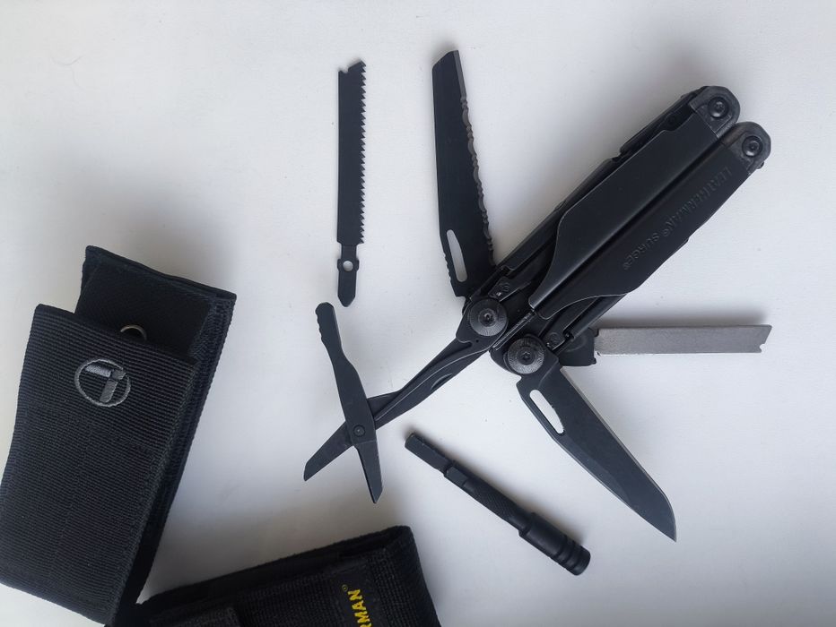 Швейцарские Victorinox мультитул Leatherman Surge инструмент