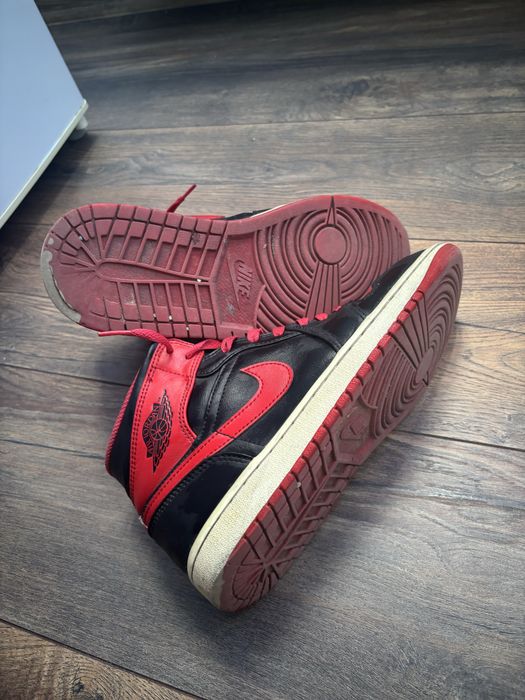 Jordan 1 Red and Black