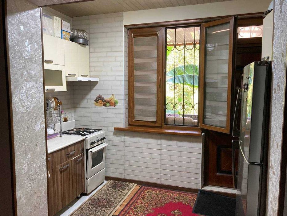 Квартира сотилади Шайхонтохур тумани  Ок тепа ор.р РОВД