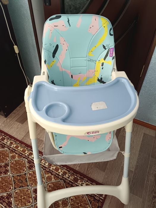 Стульчик для кормления ребёнка