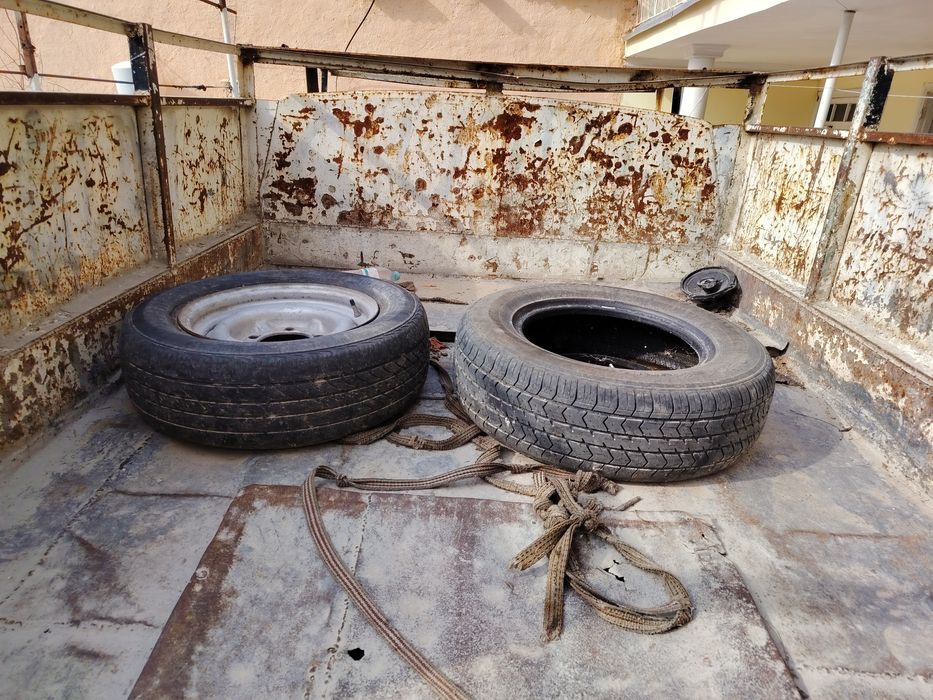 Volga pikap sotiladi 1981 yili