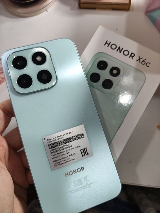 Honor x6c в ментоловом цвете, в идеальном состоянии