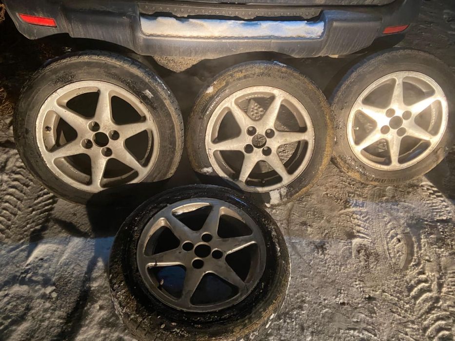 Продам диски с резиной R15 BORBERT