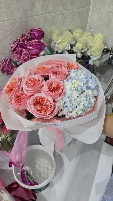 Продам букеты цветов